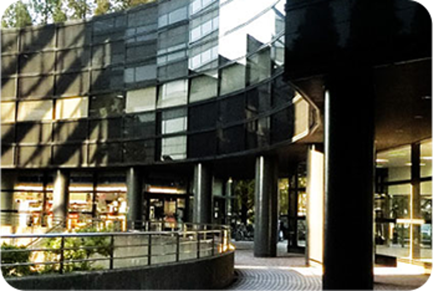 SMC Laboratories, Inc.